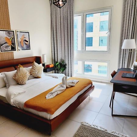 Lovely 1-Bedroom Apartment In The Heart Of Dubai Marina Esterno foto